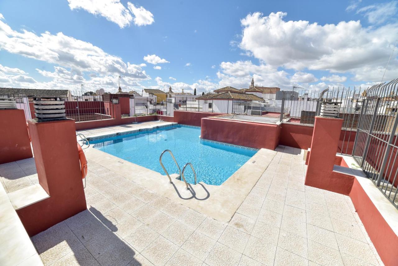 Peace, Pool & Parking At Centre Apartment Sevilla Bagian luar foto