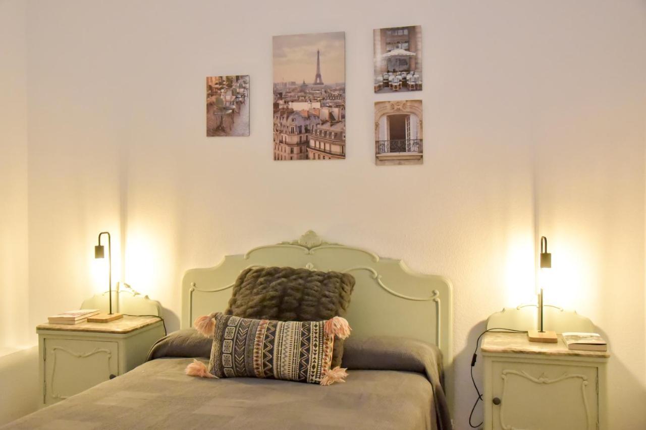 Peace, Pool & Parking At Centre Apartment Sevilla Bagian luar foto